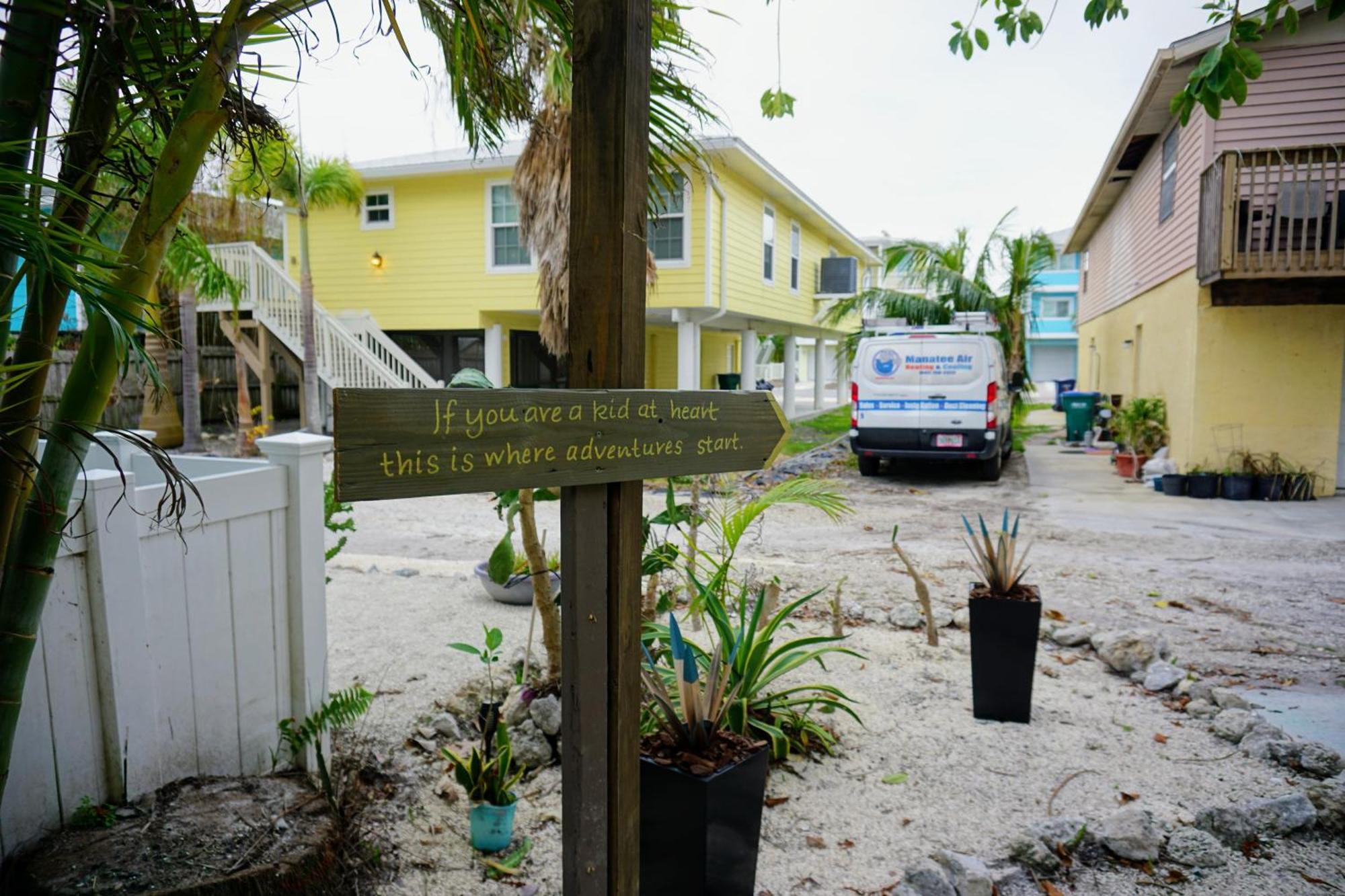Ami Tree House Villa Bradenton Beach Exterior foto